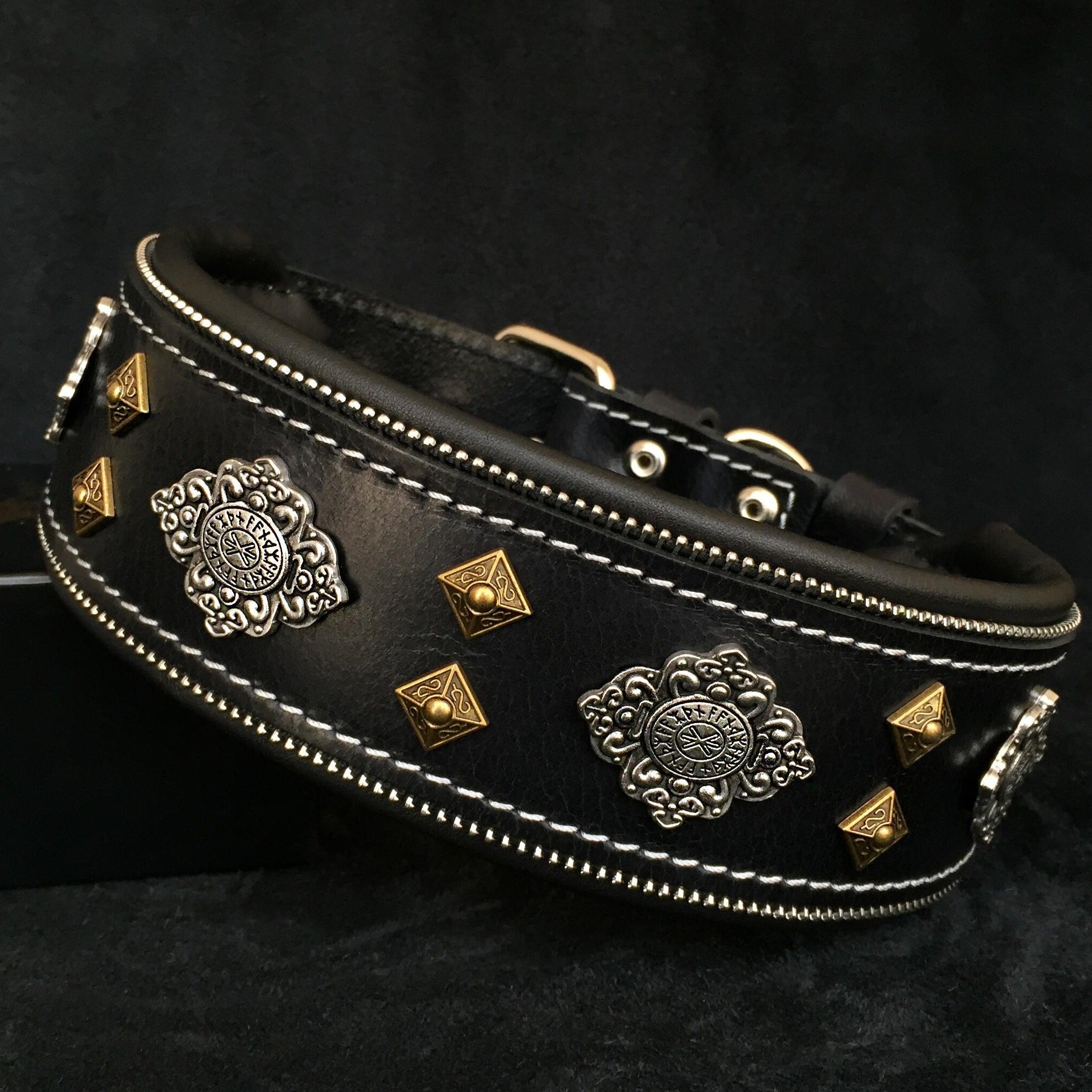"Aztec" black dog collar