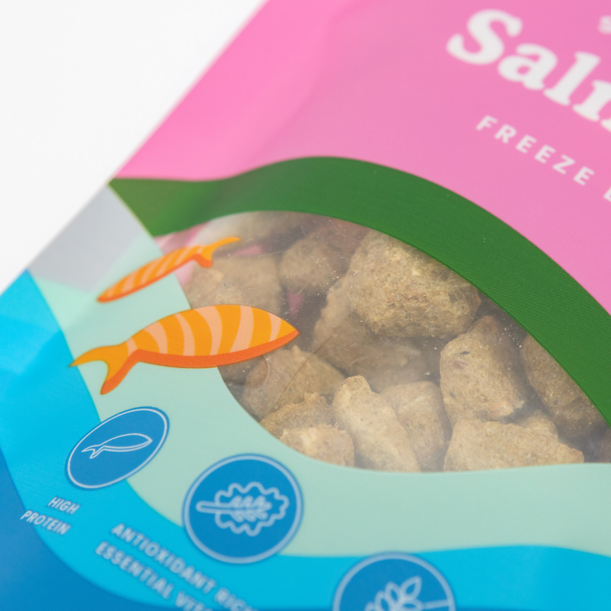Pet Palace Salmon Puffs Freeze-Dried Dog Treats